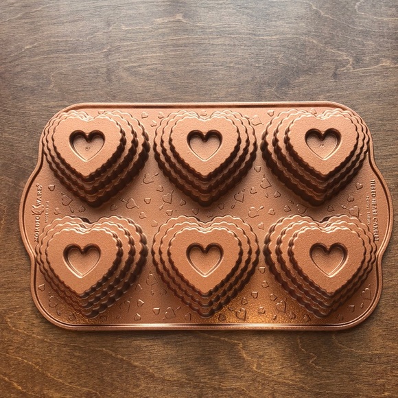 Nordic Ware Other - Nordic Ware Tiered Heart Cakelet Pan Valentine Nordic Ware Other - Nordic Ware Tiered Heart Cakelet Pan Valentine